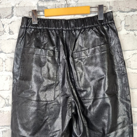 Oak + Fort Vegan Leather Cropped Pants Taper Leg High Waist Black Size Medium - Picture 9 of 12